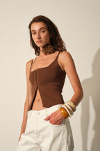 #color_BROWN