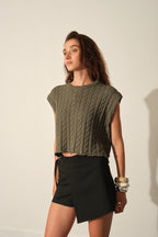 #color_KHAKI