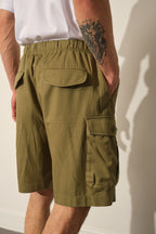 #color_KHAKI